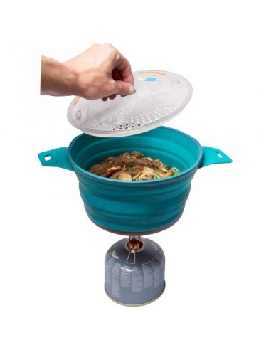 Olla pliant de la mer au sommet