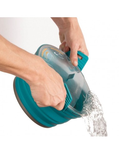 Olla pliant de la mer au sommet