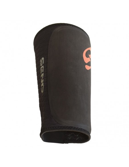 Muslera goma Wizard Sleeve - Send