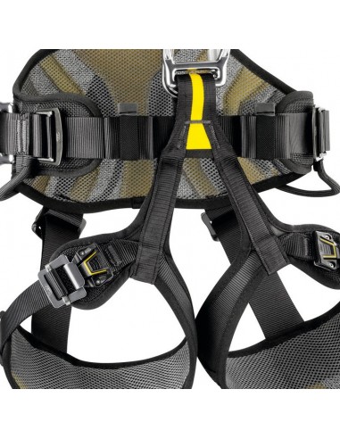 Avao Bod Fast (Negro/Amarillo)- Arnés confortable anticaídas para sujeción y suspensión - Petzl