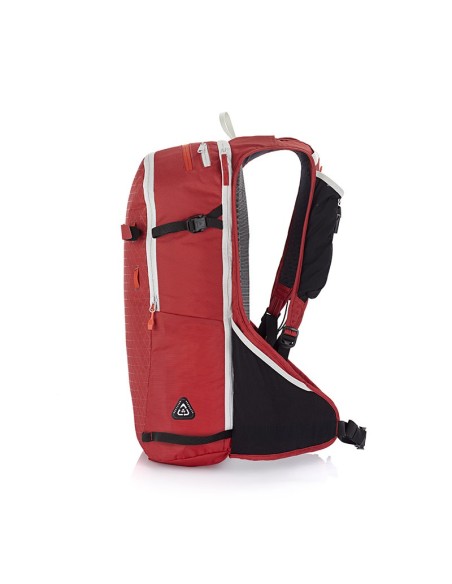 TOUR 25l (Rouge) - Sac à dos technique et léger pour trekking - Arva
